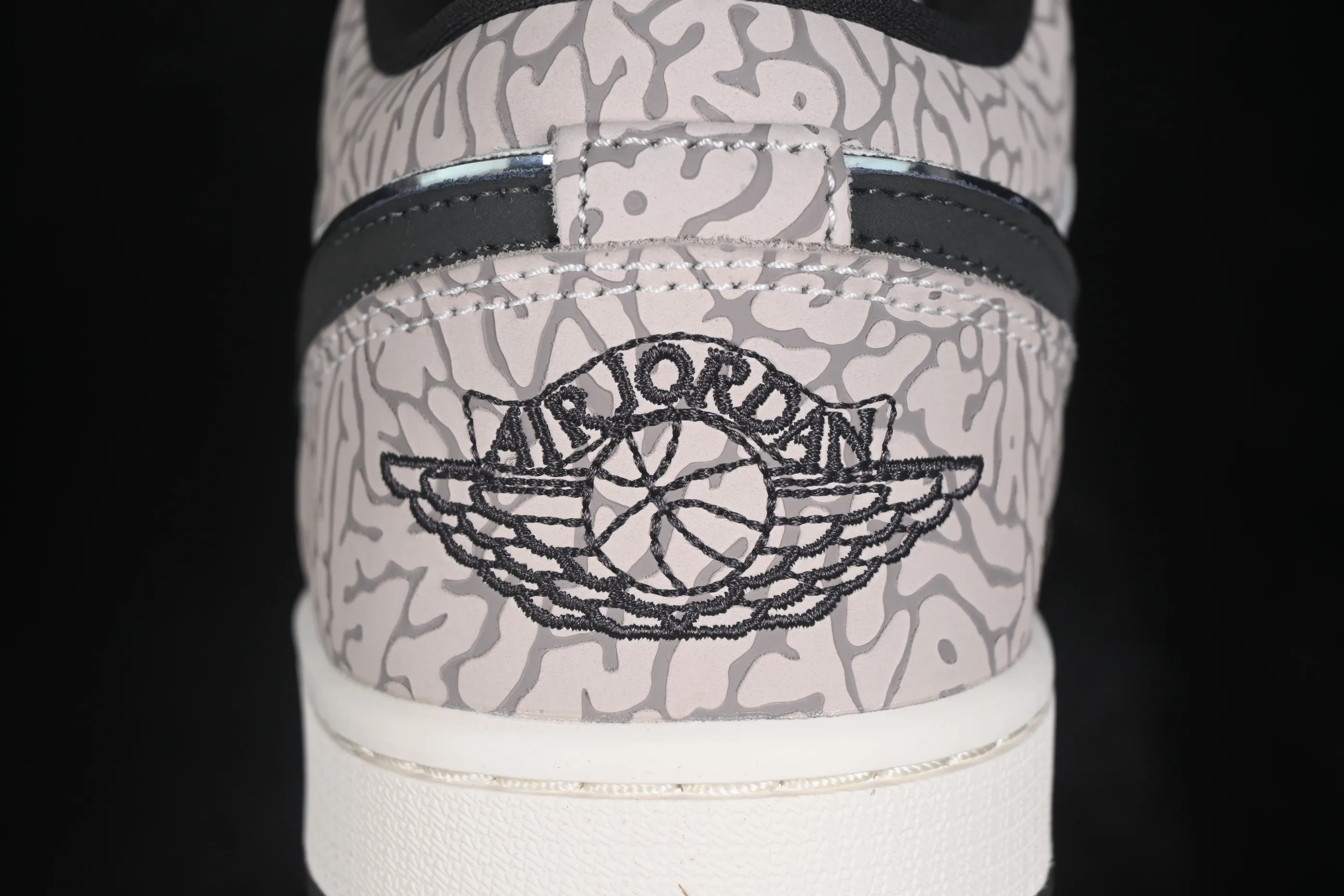 All categories Air Jordan Jordan series basketball shoes Air Jordan 1 Low G version pure original Air Jordan 1 Low AJ1 Joe 1 white gray burst pattern low-top retro cultural basketball shoes IU2268-100